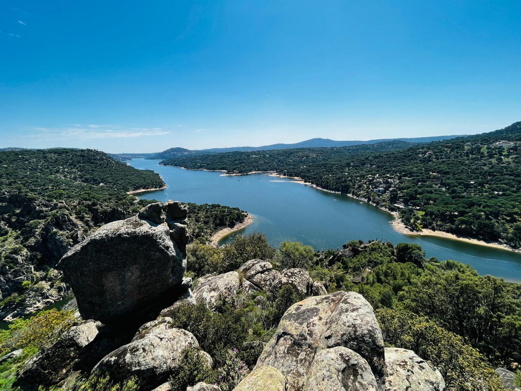 Western Apartments Sierra De Madrid Сан-Мартин-де-Вальдейглесьяс Экстерьер фото